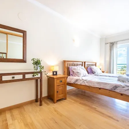 A Casa Do Guy Апартаменты *